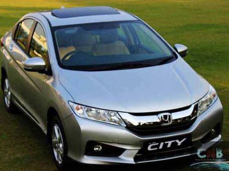 Honda City कार में सामने आई बड़ी गड़बड़ी, कंपनी ने 22,000 कारें बुलाईं वापस