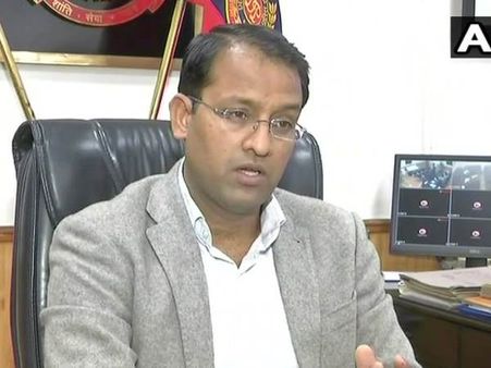 दिल्ली: फर्जी मार्कशीट बनाने वाले गिरोह के तीन लोग गिरफ्तार, 100 फेक डिग्रियां बरामद