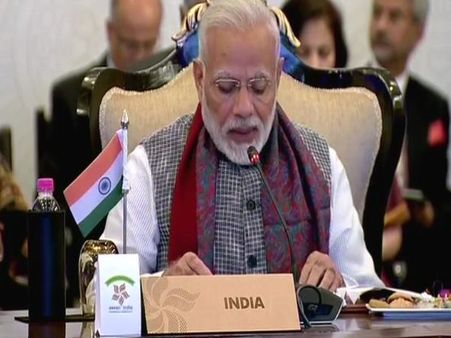 Asean Summit में बोले पीएम मोदी: हम समुद्री क्षेत्र में सहयोग बढ़ाने के लिए प्रतिबद्ध