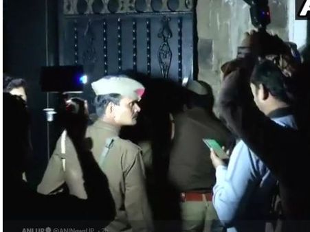 ED और CBI की छापेमारी के बाद, रोटोमैक पेन के मालिक विक्रम कोठारी हिरासत में