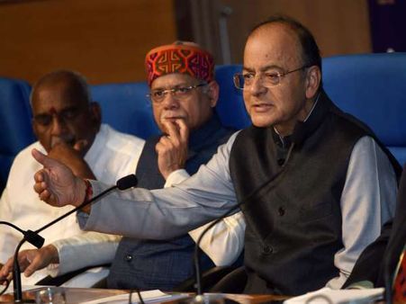 Modicare: मोदी सरकार पर आएगा 12000 करोड़ रुपए का बोझ, जानिए कैसे होगा लागू