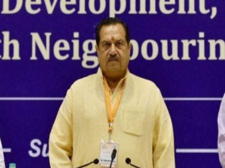 संघ के बड़े नेता का विवादित बयान, भीख मांगना भी एक रोजगार है