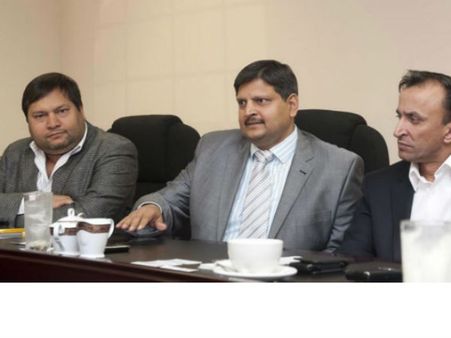 #ZumaResigns: कौन हैं सहारनपुर के गुप्‍ता ब्रदर्स जिनकी वजह से गई जुमा की कुर्सी