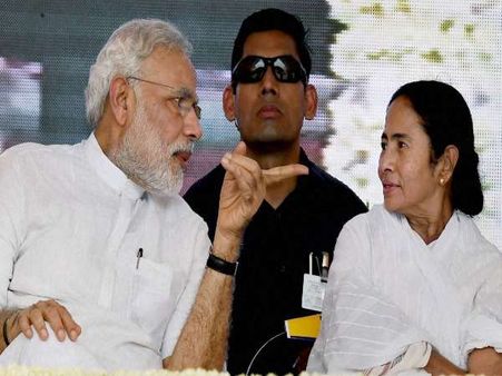 'ModiCare' को ममता बनर्जी की ना, कहा- पश्चिम बंगाल में लागू करके संसाधन बर्बाद नहीं करेंगे