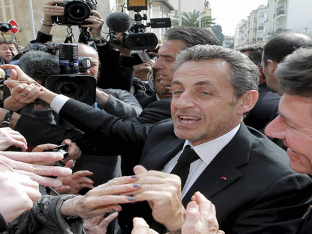 फ्रांस के पूर्व राष्ट्रपति निकोलस सरकोजी गिरफ्तार, चुनाव अभियान में तानाशाह गद्दाफी से लिए थे पैसे