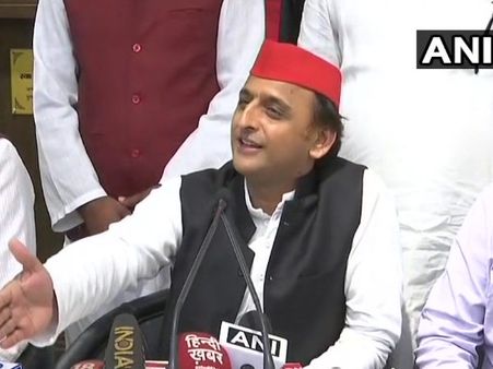 किसका था वो वॉट्सऐप मैसेज, जिसे बताने से अखिलेश यादव ने इंकार कर दिया