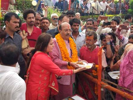 अमर बोले, बबुआ ने बुआ को रिटर्न गिफ्ट नहीं दिया इसलिए हारी बसपा