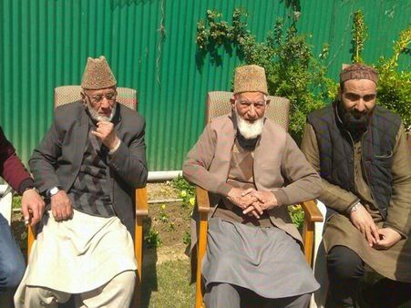 जम्मू कश्मीर: हुर्रियत नेता सैयद अली शाह गिलानी ने अपनी पार्टी से दिया इस्तीफा