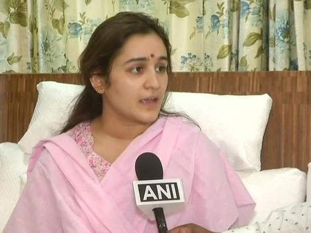 मुलायम सिंह की छोटी बहू अपर्णा ने किया नरेश अग्रवाल का बचाव, बोलीं- वो आवेश में ऐसा बोल गए होंगे