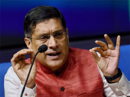 मुख्य आर्थिक सलाहकार का आरबीआई गवर्नर पर निशाना, स्वायत्तता से ज्यादा अच्छे फैसले जरूरी