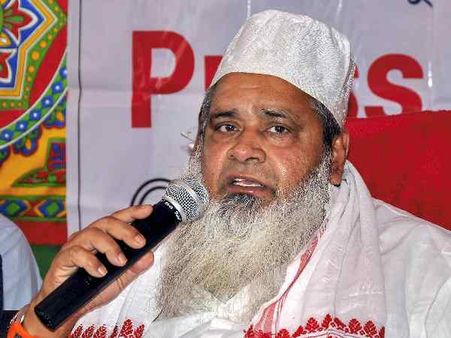 आर्मी चीफ से चाय पर मिलूंगा, राष्ट्रपति और पीएम से करूंगा उनकी शिकायत: बदरुद्दीन अजमल