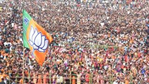 त्रिपुरा: बीजेपी के जश्न में गठबंधन के 'काले बादल'