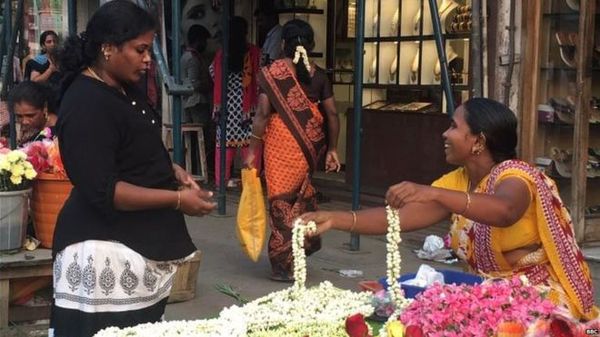 ब्लॉग: #BBCShe सांवली महिलाओं के लिए गोरी हीरोइन क्यों?