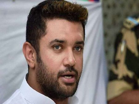 तीन राज्यों में भाजपा की हार के अगले दिन चिराग पासवान ने वित्त मंत्रालय से पूछा नोटबंदी से क्या फायदा हुआ?