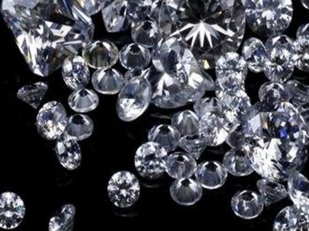 पेरिसः इंडियन बिजनेसमैन से लूटे 2.40 करोड़ के हीरे