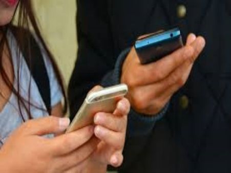 मोबाइल नंबर पोर्ट करने की प्रक्रिया को सरल बनाएगा ट्राई, उठाए जा रहे हैं ये कदम