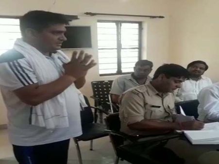 ताबड़तोड़ एनकाउंटर के डर से 50 हजार के ईनामी शेरू भाटी ने किया सेरेंडर