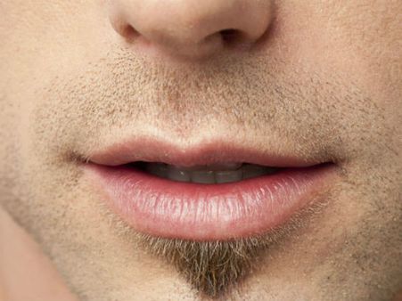 Body structure of Man: लाल होंठ वाले मर्द साहसी तो काले होंठ वाले चालाक