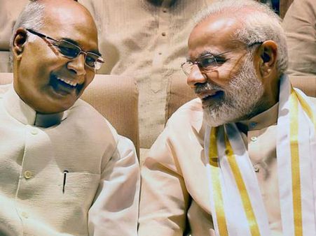 Holi 2018: राष्ट्रपति कोविंद और पीएम मोदी ने दी देशवासियों को होली की बधाई