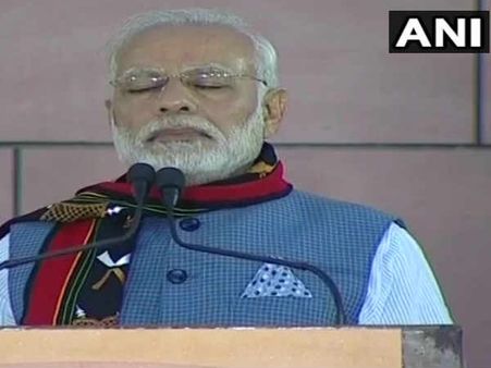 जब अजान के लिए प्रधानमंत्री नरेंद्र मोदी ने कुछ देर के लिए रोक दिया भाषण