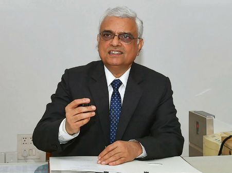 फेसबुक डेटा लीक के बाद मुख्य चुनाव आयुक्त ने दिया बड़ा बयान