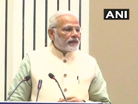 पाकिस्‍तानी उच्‍चायुक्‍त की मौजूदगी में पीएम मोदी ने दिया आतंकवाद पर कड़ा संदेश
