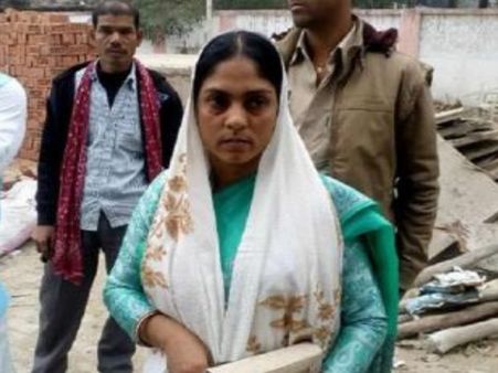 बुआ-बबुआ के फेर में यूपी में डूबी बीजेपी के लिए भभुआ से आई अच्छी खबर