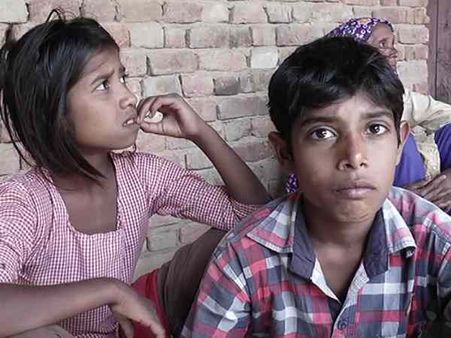 जहरीली शराब से दो सगे भाइयों की मौत, तबाह हुआ परिवार