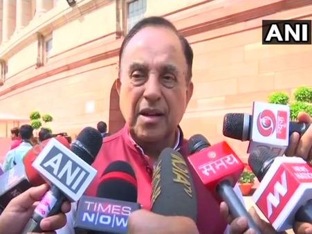 मूर्ति तोड़े जाने पर बोले सुब्रमण्यम स्वामी, लेनिन तो आतंकवादी है, हमारे देश में उसकी मूर्ति क्यों?