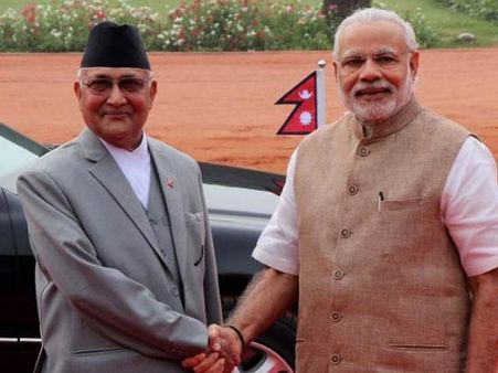 पाकिस्तान में सार्क समिट के लिए श्रीलंका, मालदीव का समर्थन, नेपाल की कोशिश भारत को साथ लाने की