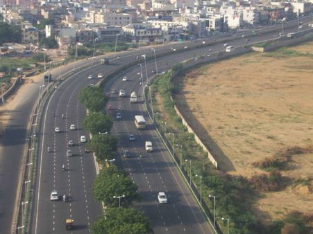 12 घंटे में तय होगा दिल्ली से मुंबई तक का सफर, राजधानी एक्सप्रेस भी हो जाएगी फेल