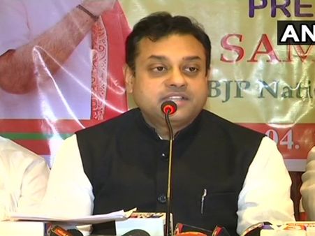 सलमान खुर्शीद ने कांग्रेस का असली चेहरा उजागर किया, राहुल हिंदू संस्कृति को बदनाम कर रहे हैं: संबित पात्रा