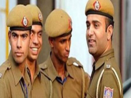 दिल्ली पुलिस ने दिया 3.6 करोड़ रुपए कमाने का मौका