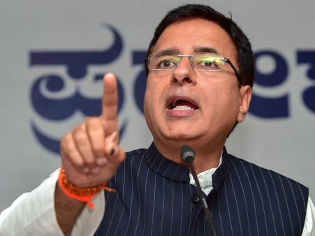 महाभियोग प्रस्ताव पर कांग्रेस ने कहा, उपराष्ट्रपति प्रस्ताव तय नहीं कर सकते हैं