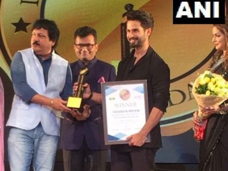 पद्मावत के लिए शाह‍िद कपूर को म‍िला बेस्‍ट एक्‍टर का दादा साहेब फाल्के एक्सीलेंस अवॉर्ड