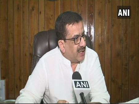 मदरसों की वजह से फैलते हैं धार्मिक फसाद, खुलेआम चलाएं जाते हैं इस्लामिक मूवमेंट: वसीम रिजवी