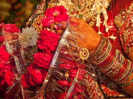 सात फेरों के बाद दूल्हा नहीं गिन पाया नोट तो दुल्हन ने किया शादी से इंकार