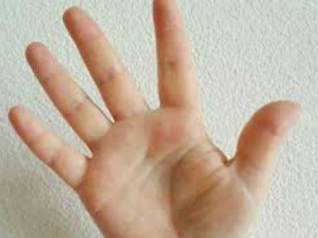 Samudrik Shastra: हथेली में मौजूद ऐसा चिन्ह है अकाल मृत्यु का सूचक