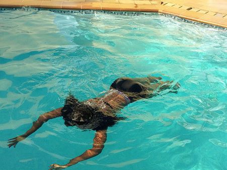 मोहाली: जिम करने गई महिला की संदिग्ध हालत में मौत,स्वीमिंग पूल में तैरती मिली लाश