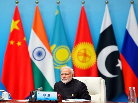 चीन के 'दोस्‍त' पुतिन के सामने भी पीएम मोदी ने किया जिनपिंग के प्रोजेक्‍ट BRI का विरोध