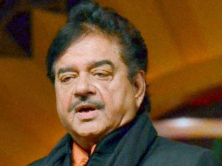 विधानसभा चुनाव के नतीजों के बाद शत्रुघ्न सिन्हा ने अपनी पार्टी पर कसा तंज, कहा-सत्य की जीत हुई