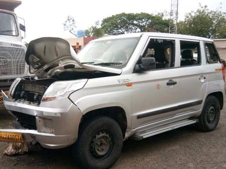 तेज रफ्तार चलती हुई गाड़ी कैनाल में जा गिरी, दो बच्चों समेत 3 की मौत