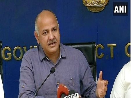 दिल्‍ली: सिसोदिया-सतेंद्र जैन को मिली अस्पताल से छुट्टी, केजरीवाल का धरना जारी