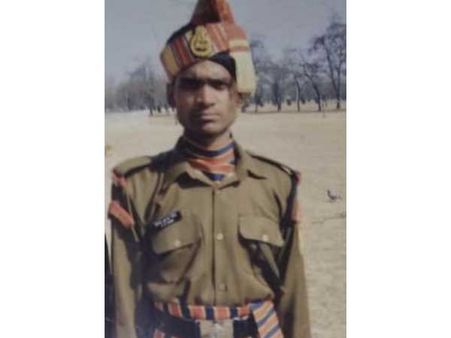 बिहार बॉर्डर पर शहीद BSF का जवान, दो मासूम हुए अनाथ