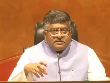 राहुल गांधी की चिट्ठी पर रविशंकर प्रसाद का पलटवार, पूछा-यूपीए के दौरान महिला आरक्षण बिल क्यों पास नहीं हो पाया