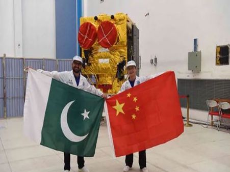 भारत के खिलाफ जासूसी करने के लिए पाकिस्तान और चीन ने लॉन्च किए सैटेलाइट