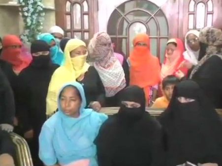 तीन तलाक और निकाह हलाला के खिलाफ बरेली में महिलाओं ने खोला मोर्चा