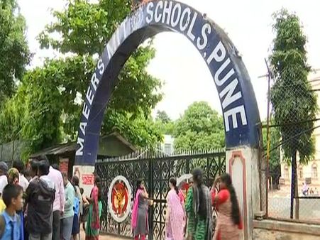 पुणे: स्किन कलर के इनरवियर का मामला हुआ गर्म, शिक्षा निदेशक बोले कराएंगे जांच