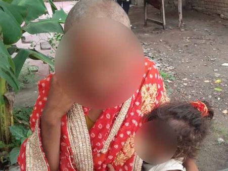 यूपी: पत्नी से कराना चाहता था वेश्यावृति, मना करने पर पति ने काटे बाल