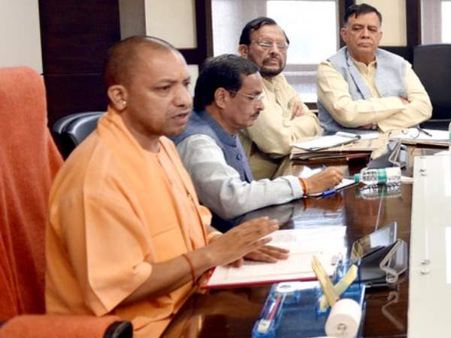 कानपुर: CM योगी का आदेश, 15 दिसंबर के बाद गंगा नदी में नहीं गिरेगा किसी नाले का पानी